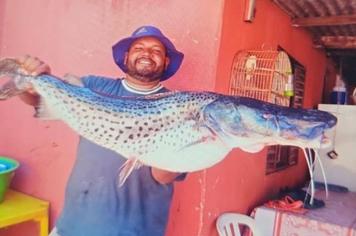 PESCADORES CAPTURAM PINTADO COM MAIS DE 10KG EM FLORÍNEA