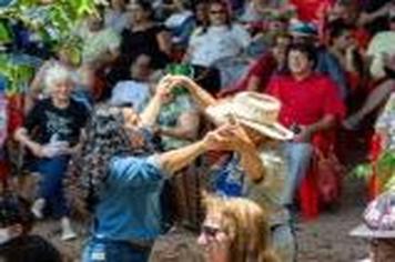 TRADICIONAL FESTA DE REIS DE FLORÍNEA É REALIZADA COM SUCESSO